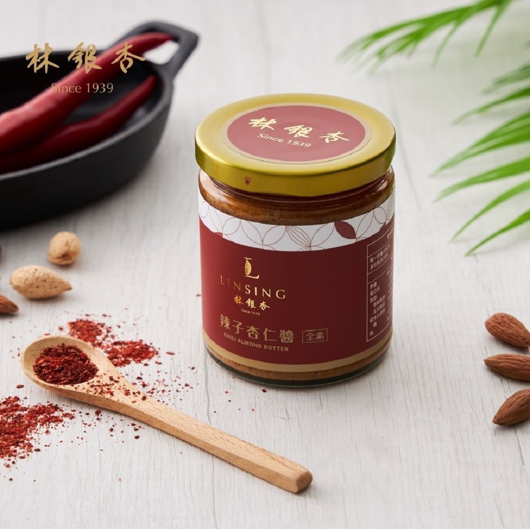 《LINSING 林銀杏》辣子杏仁醬240g